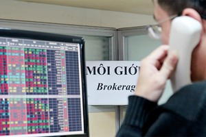 Những nẻo đường môi giới